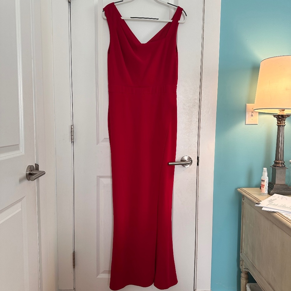 Harlyn Red Gown